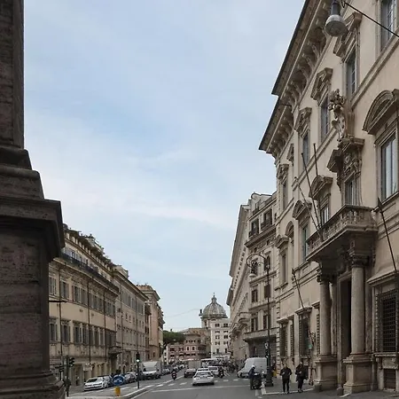 Live - Exclusive Penthouses Roma