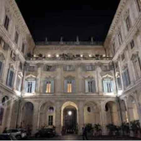 Live - Exclusive Penthouses * Rom